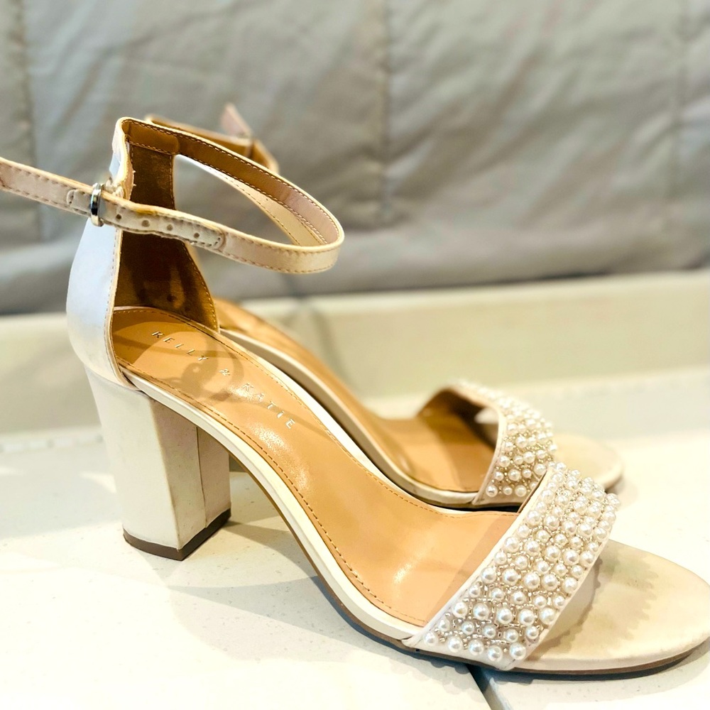 Size 9 Kelly & Katie Heels